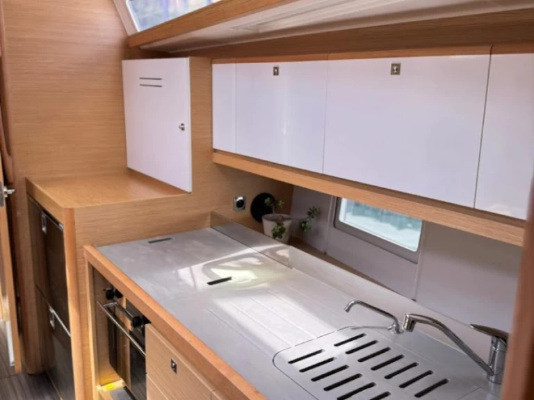 Dufour Dufour 390 jednotlivci a charterové společnosti v Preveza