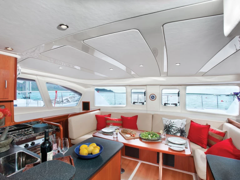 Pronájem Katamarán Leopard Catamarans / Robertson & Caine s licencí