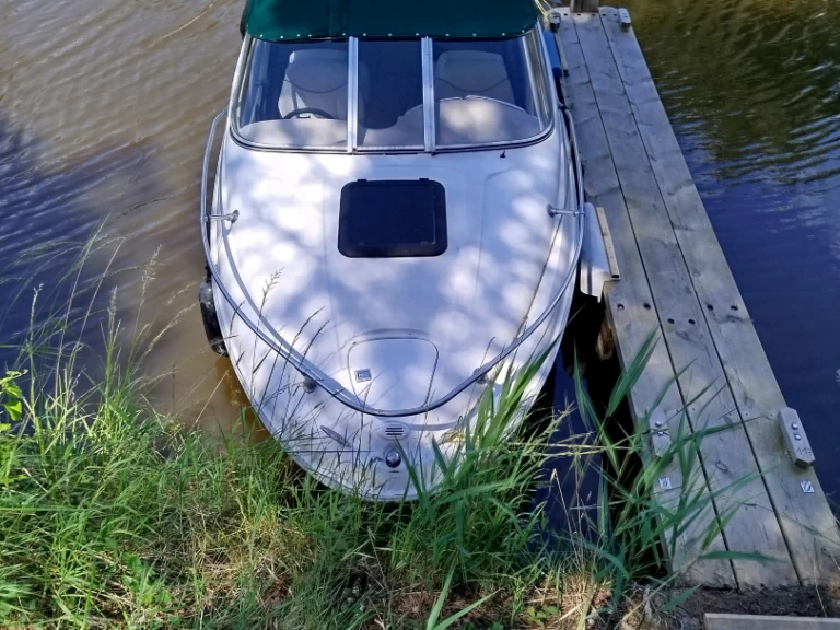 Pronájem lodi Biscarrosse lákavé ceny Bayliner 1802 Capri Cuddy