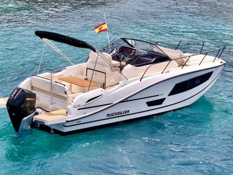 Pronajmout Motorová loď se skipperem či ne Quicksilver v Puerto Campomanes Greenwich