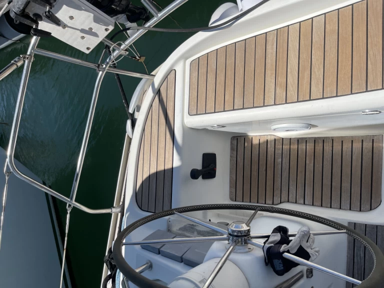 Pronájem lodi Jeanneau Sun Odyssey 40 v Valencie na Samboatu