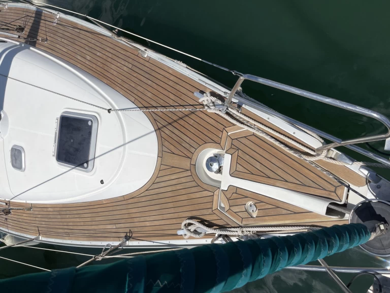 Pronájem Plachetnice Jeanneau s licencí