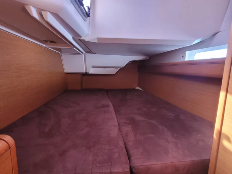 Plachetnice k pronájmu v Saint-Quay-Portrieux za nejlepší cenu