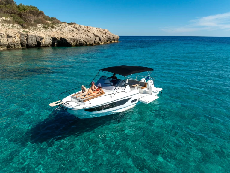 Pronajmout si Bénéteau Flyer 9 v Mahon