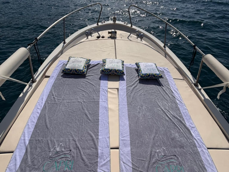 Pronájem Motorová loď Ingenito s licencí