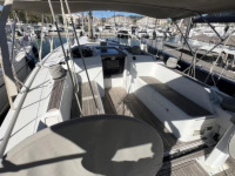 Plachetnice k pronájmu v Larmor-Plage za nejlepší cenu