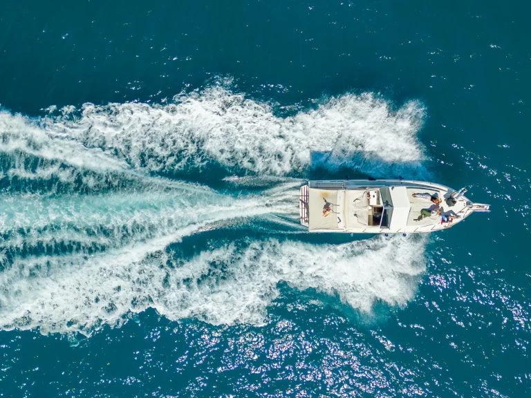 Pronájem lodi Vilanova i la Geltrú lákavé ceny Guy Couach 1000 Fly