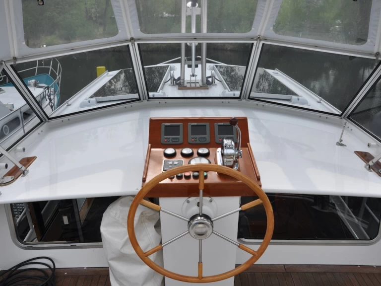 Pronájem Říční loď v Zehdenick -Gruno 38 Gruno 1050 Deluxe "Tante Gerti"