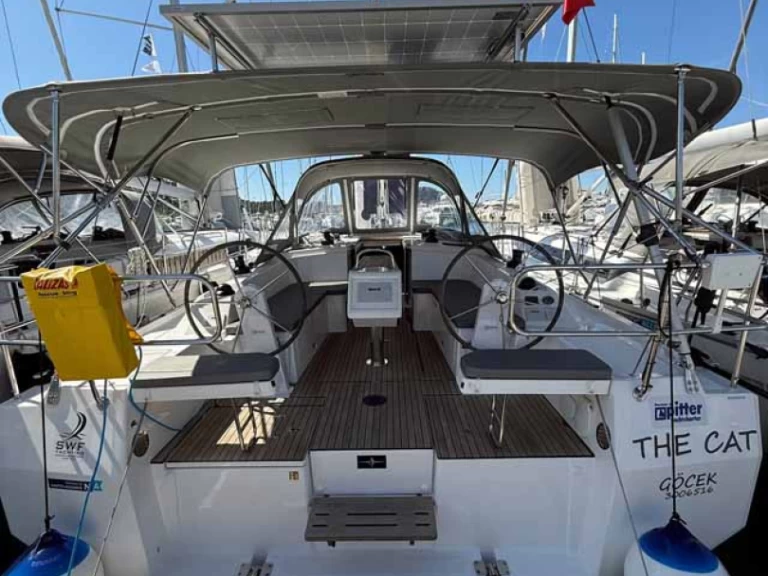 Pronájem Plachetnice Bavaria s licencí