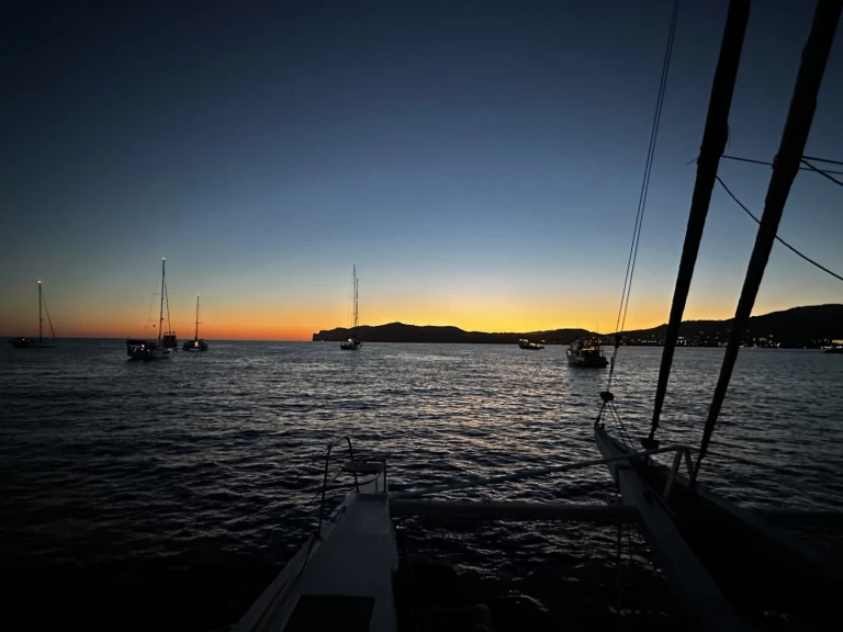 ALIBI ALIBI 55 jednotlivci a charterové společnosti v Ajaccio