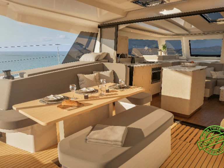 Pronájem lodi Fountaine Pajot FP 41 v Le Marin na Samboatu