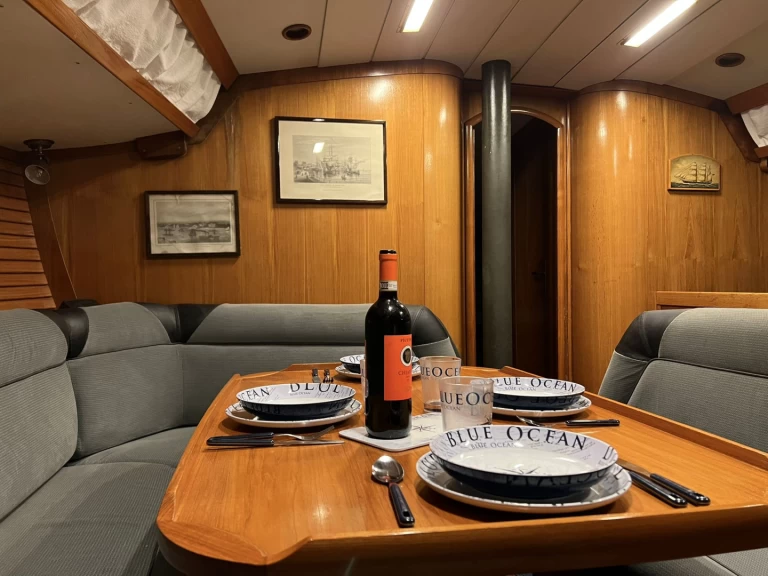 Jeanneau Sun Rise jednotlivci a charterové společnosti v Trapani