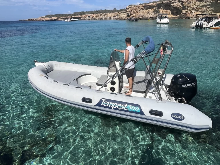 Pronájem lodi Capelli Tempest 500 v Sant Antoni de Portmany na Samboatu