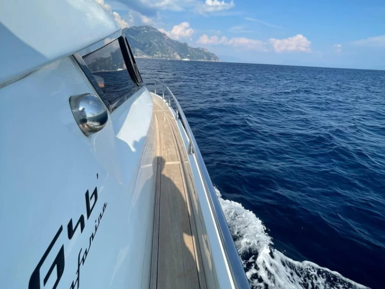 Pronájem Motorová loď PRIMATIST By Bruno Abbate s licencí