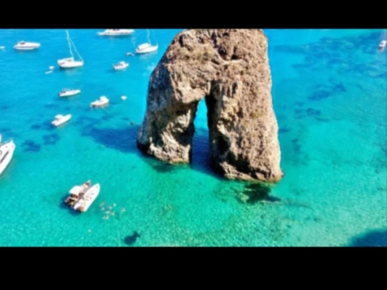 Pronájem Polotuhá loď Lomac s licencí