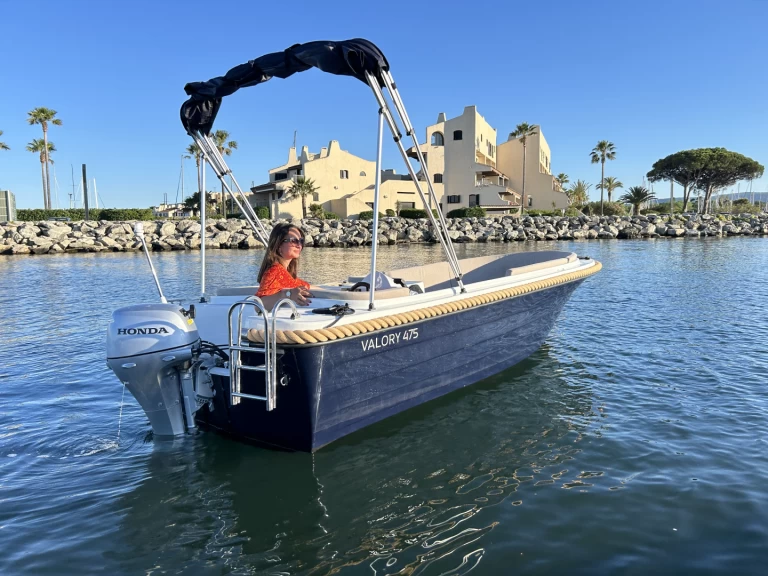 Pronájem lodi Port Grimaud lákavé ceny 475