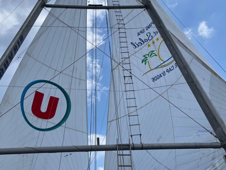 Katamarán k pronájmu v Ayia Napa Marina za nejlepší cenu