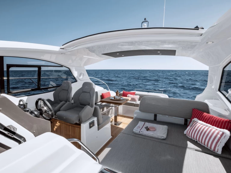 Pronájem Motorová loď v Sorrento -Azimut Atlantis 45