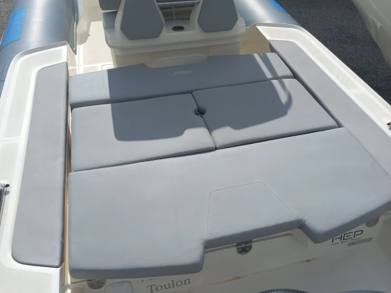 Pronájem lodi Joker Boat Coaster 650 v Port du Lavandou na Samboatu