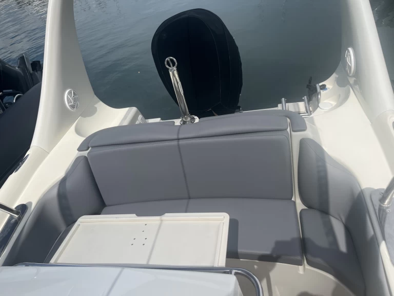 Pronájem lodi Porto-Vecchio lákavé ceny Medline III