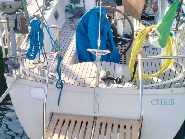 Pronajmout Plachetnice se skipperem či ne Jeanneau v Řím (Město)