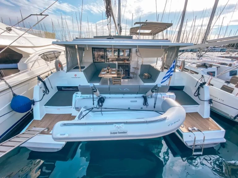 Fountaine Pajot Lucia 40 jednotlivci a charterové společnosti v Pula