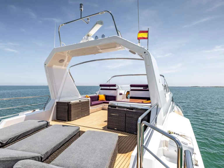 Pronájem Jachta v Olbia -DE VRIES CAMENA II