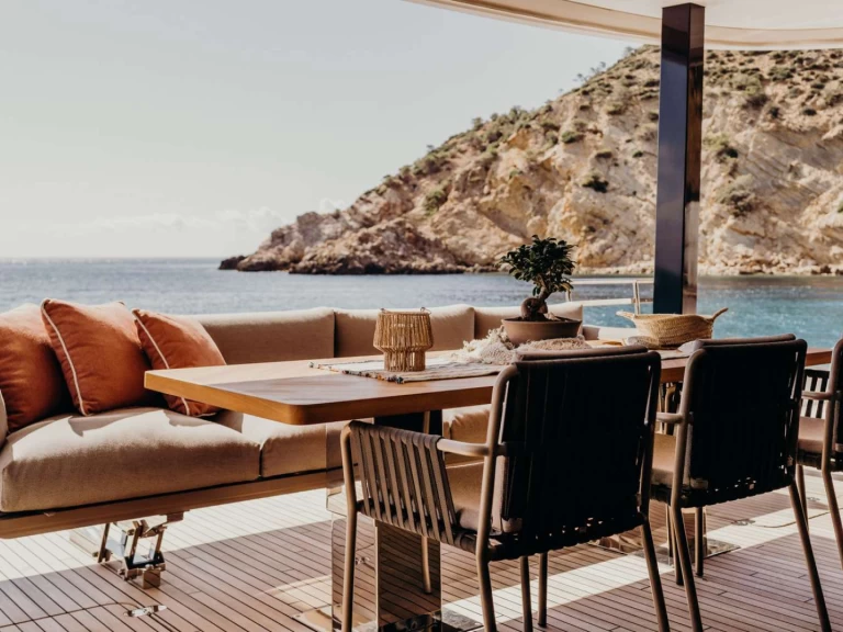 Pronajmout si Sunreef VIVA LA VIDA v Mallorka