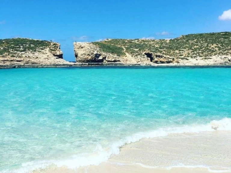 Pronájem lodi Nireus Nirues cl620 v Sliema na Samboatu