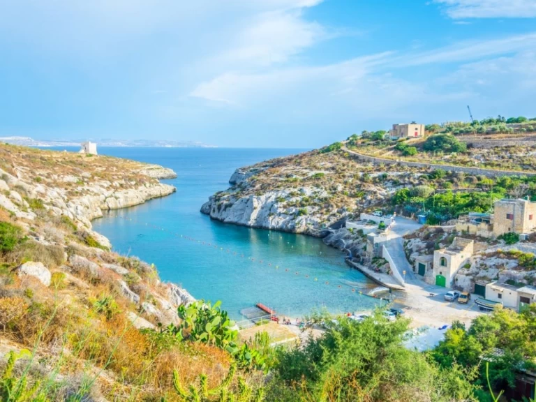 Pronájem lodi Sliema lákavé ceny Nirues cl620