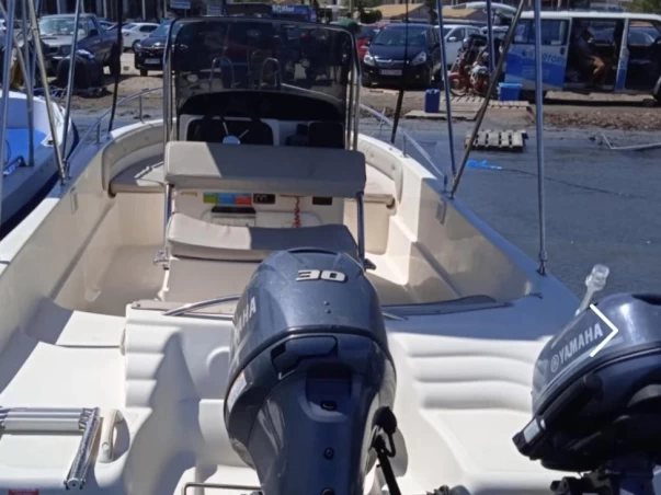 Pronájem jachty v Kerí -Ranieri Soverato 565 na Samboatu