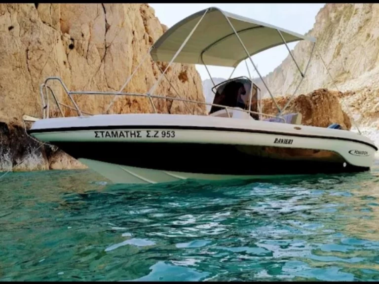 Pronájem Motorová loď Ranieri s licencí