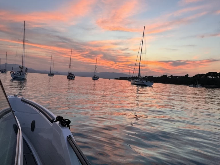 Pronajmout Motorová loď se skipperem či ne Saxdor v Port de la Rague