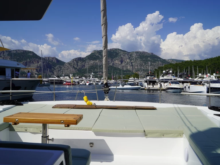 Pronájem lodi Bali Bali 4.6 v Turgutreis na Samboatu