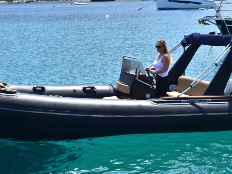 Pronajmout Polotuhá loď se skipperem či ne Orizon v Mykonos (City)