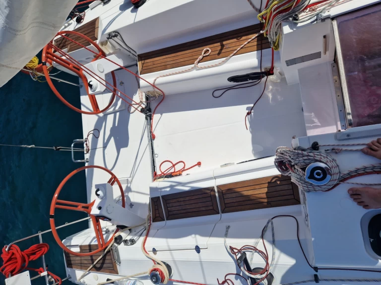 Pronájem Plachetnice v Cavtat -Elan Elan 350 Performance