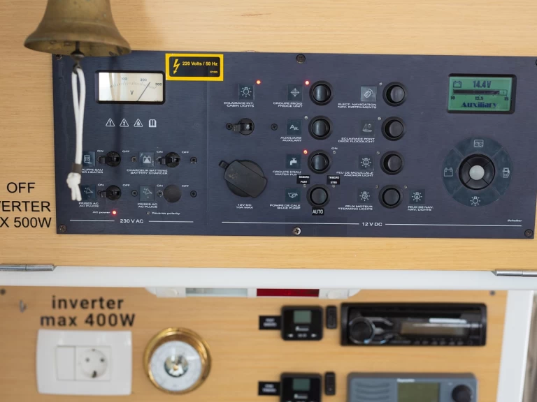 Pronájem lodi Lagoon Lagoon 380 v Punat na Samboatu