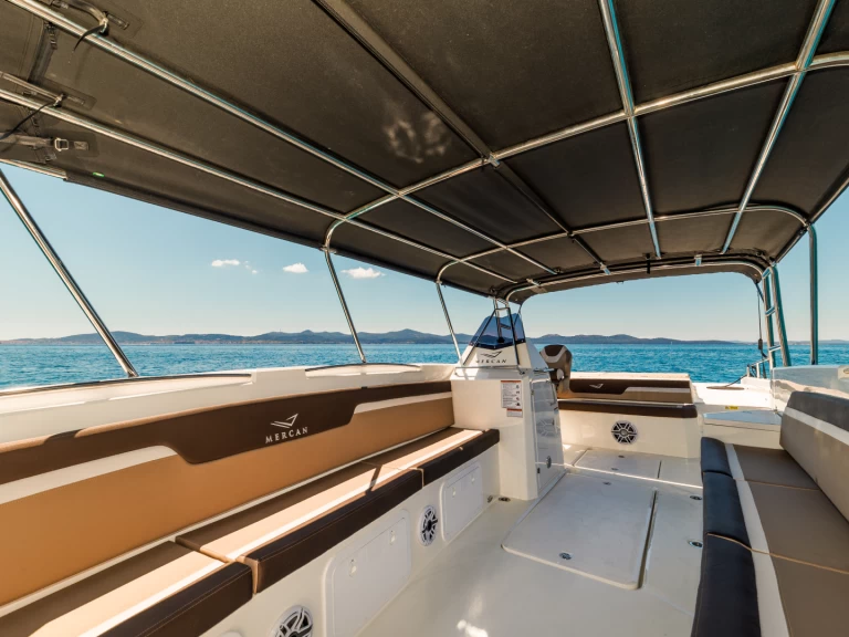 Pronajmout Motorová loď se skipperem či ne Mercan v Zadar