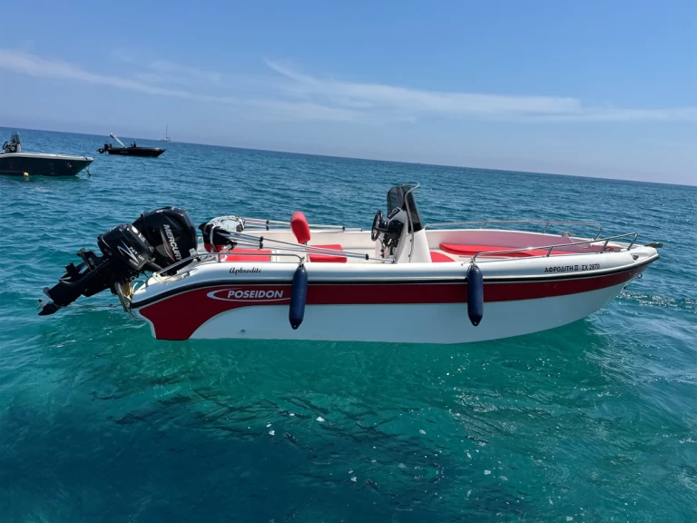 Pronájem lodi Poseidon BLU WATER 185 v Agía Kiriakí na Samboatu