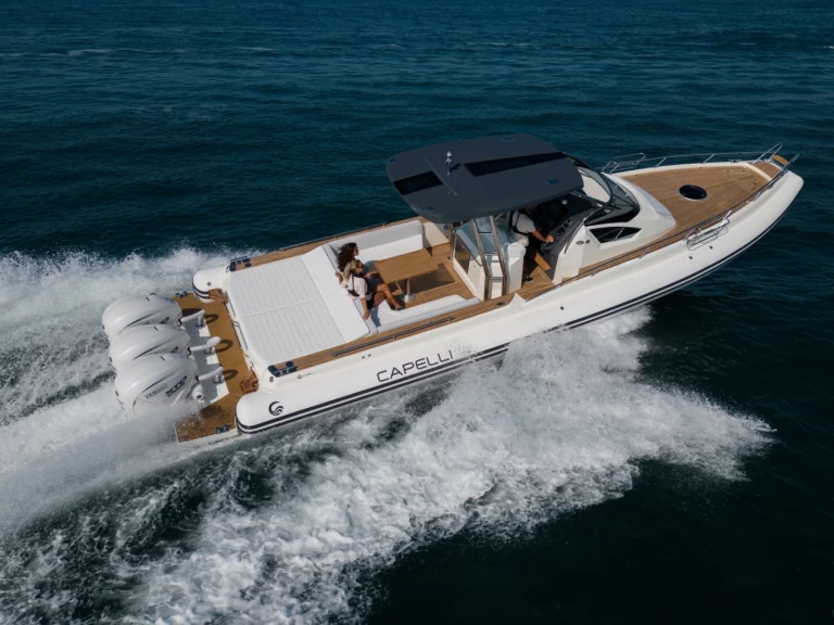 Pronájem Polotuhá loď v Marine de Sant'Ambrogio -Capelli Tempest 44