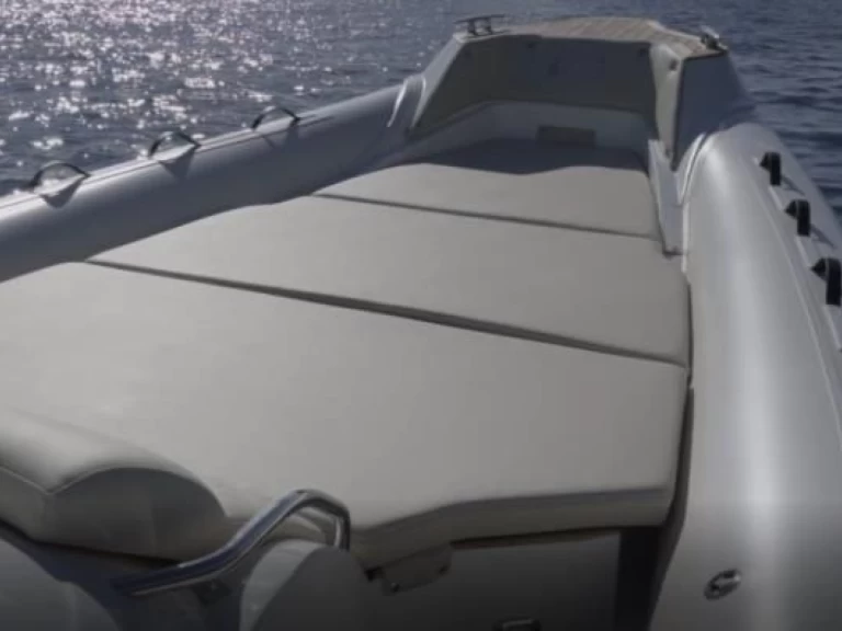 Pronájem lodi Nuova Jolly NUOVA JOLLY 33 v Port de Toga na Samboatu