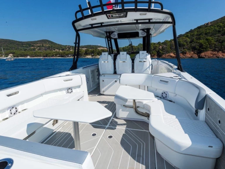 Pronájem jachty v Marine de Sant'Ambrogio -Wellcraft WELLCRAFT 38 na Samboatu