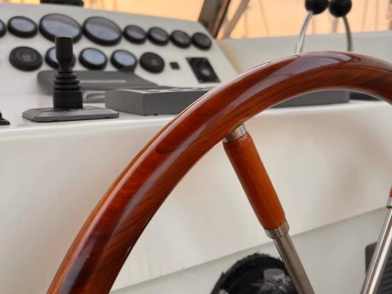 Pronájem jachty v Palma de Mallorca -Menorquin-Yachts Menorquin Yachts 120 na Samboatu