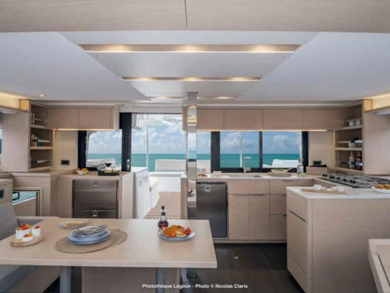 Katamarán k pronájmu v Pointe-à-Pitre za nejlepší cenu