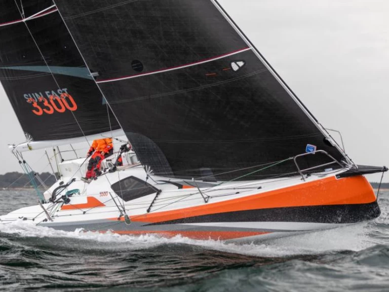 Pronájem Plachetnice v La Trinité-sur-Mer -Jeanneau SUN FAST 3300