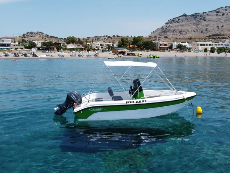 Pronajmout si Poseidon Blue Water NE v Lárdos