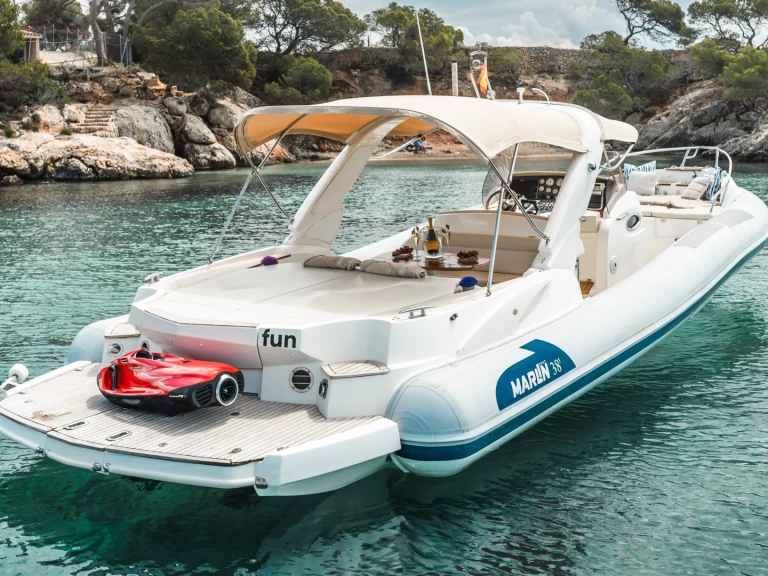 Pronájem lodi Portals Nous lákavé ceny Marlin Boat 38 Top