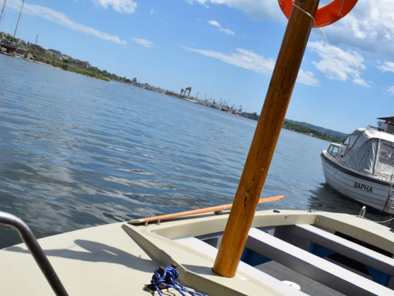 Pronájem lodi Varna lákavé ceny 21