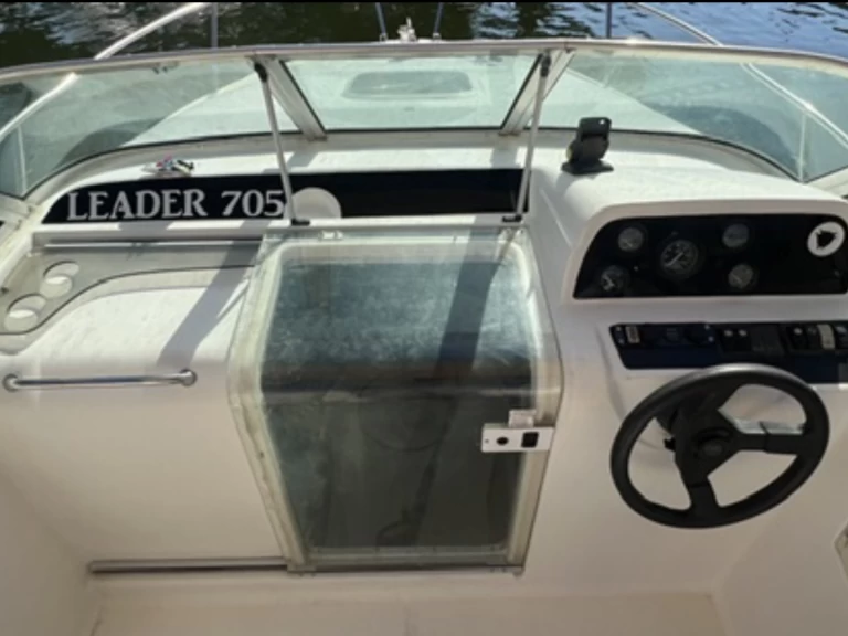 Pronájem lodi Mandelieu-la-Napoule lákavé ceny Leader 705