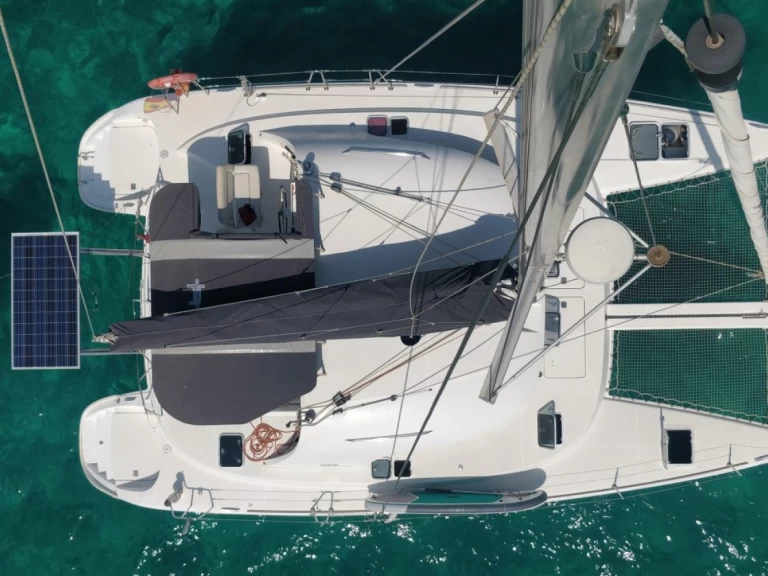 Pronájem jachty v Barcelona -Lagoon Lagoon 380 na Samboatu